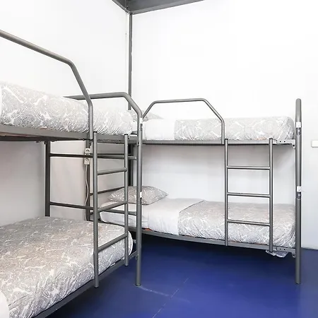 Kab+1 Hostel Lisbon
